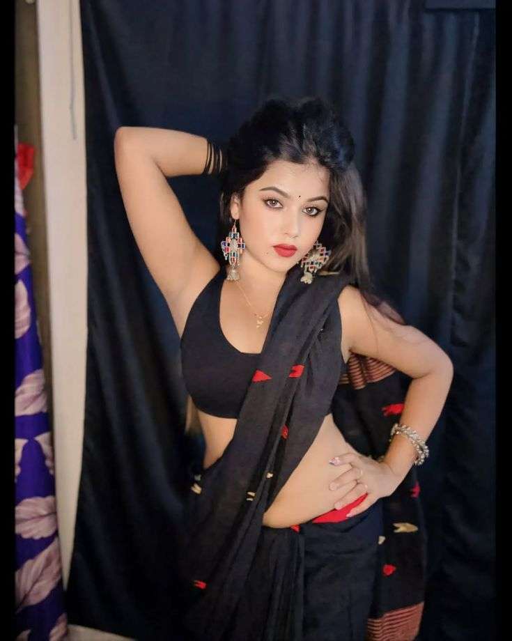 Amrita - Your Dream Companion with Benefits of Hiring Independent Call Girls