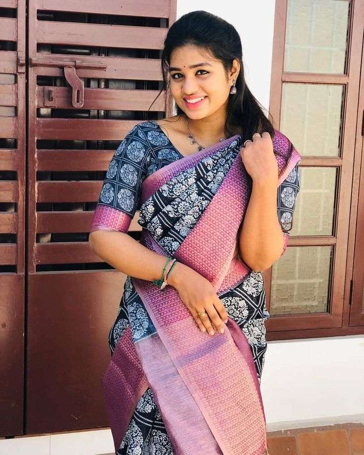 Nia Vora Call Girl Photo 2 - Best Independent Call Girls Hurricane Energy