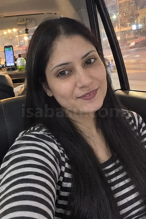 Ankita Kengeri Call Girl Photo 2 of 4