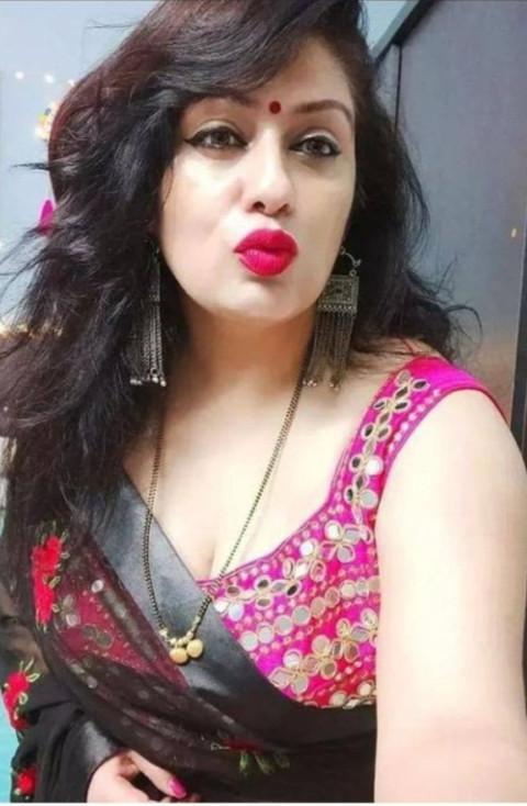 Nisha FULL B2B MASSAGE Bangalore escorts photo 1